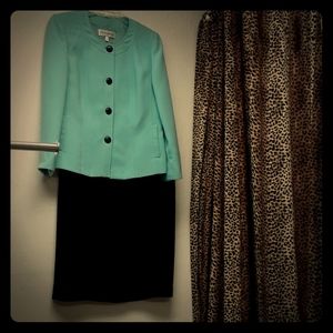 Jones New York 2 piece suit